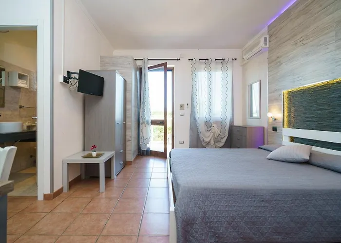 Serafina Farm stay *